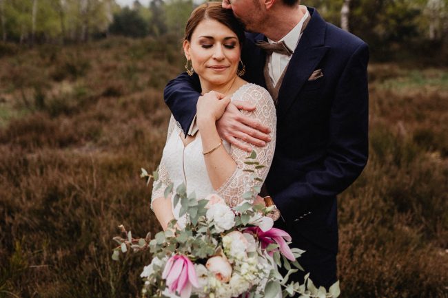 Hochzeitsdekoration und Hochzeitsblumen auf dem Eckberg bei Kitchen and Soul in Baden-Baden. Dekoriert von AriSi Member of Blackforest Wedding Crew.