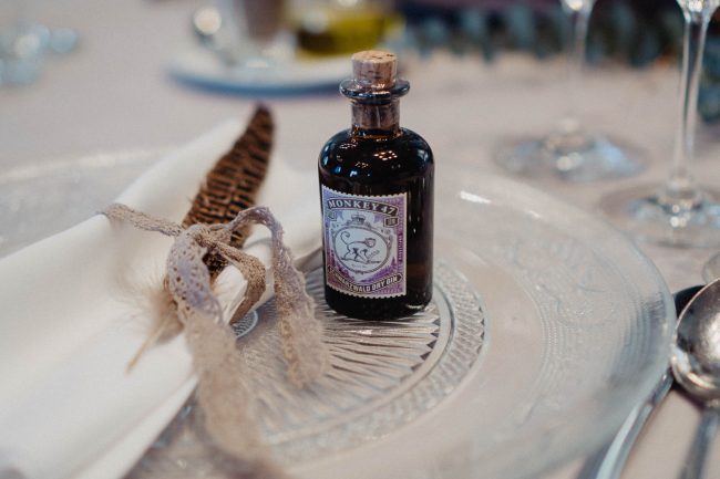 Hochzeitsdekoration und Hochzeitsblumen auf dem Schloss Eberstein in Gernsbach. Dekoriert von AriSi Member of Blackforest Wedding Crew.