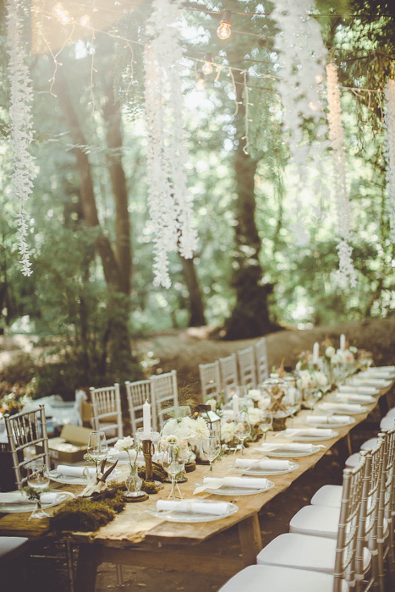 Wunderschöne Waldhochzeit mit Hochzeitsdekoration von AriSi, Member of Blackforest Wedding Crew.