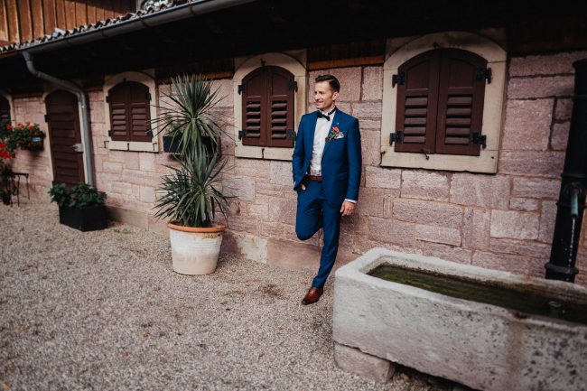 Hochzeit auf dem Weingut Nägelsförst bei Baden-Baden fotografiert von Lisa Un Andi Photography. Braut im Brautkleid von der Bridalboutique Baden-Baden.